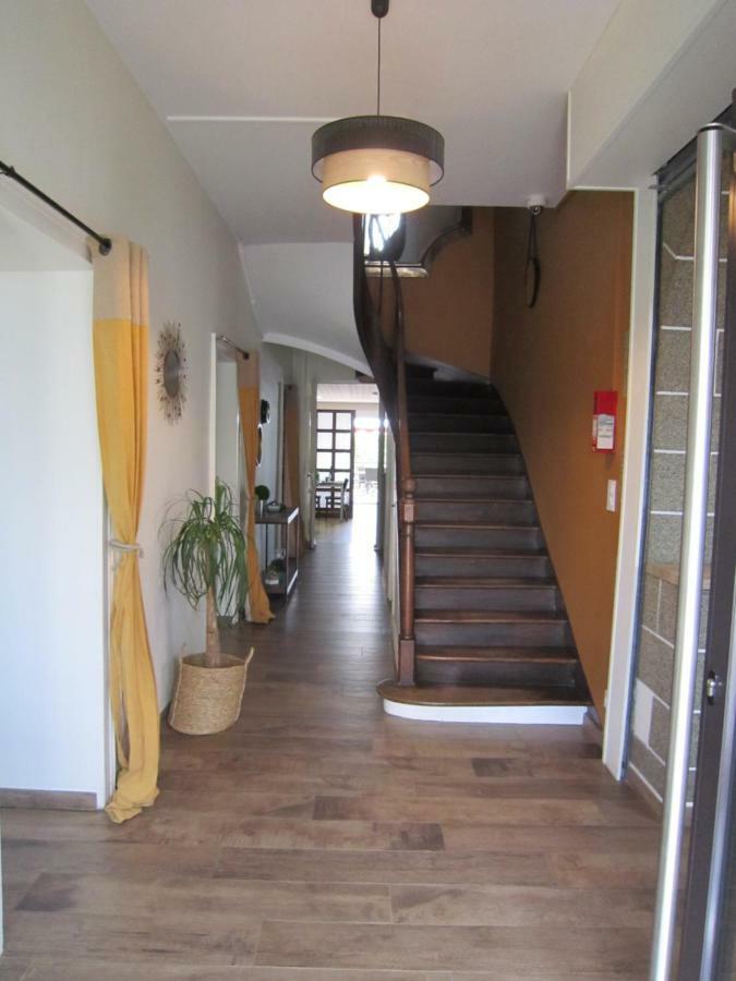 Le Camelia Hotel Ruille-Froid-Fonds Exterior foto